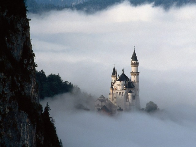 http://gemina.files.wordpress.com/2008/06/fairy-tale-fantasy_-neuschwanstein-castle_-bavaria_-germany.jpg